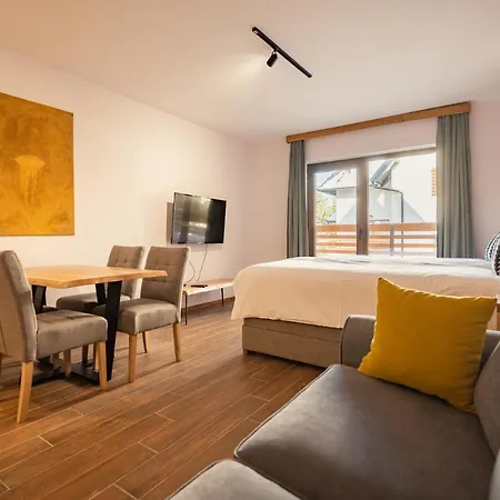 Hotel Maglian Campus