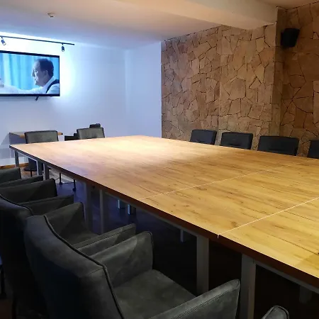 Hotel Maglian Campus Divcibare